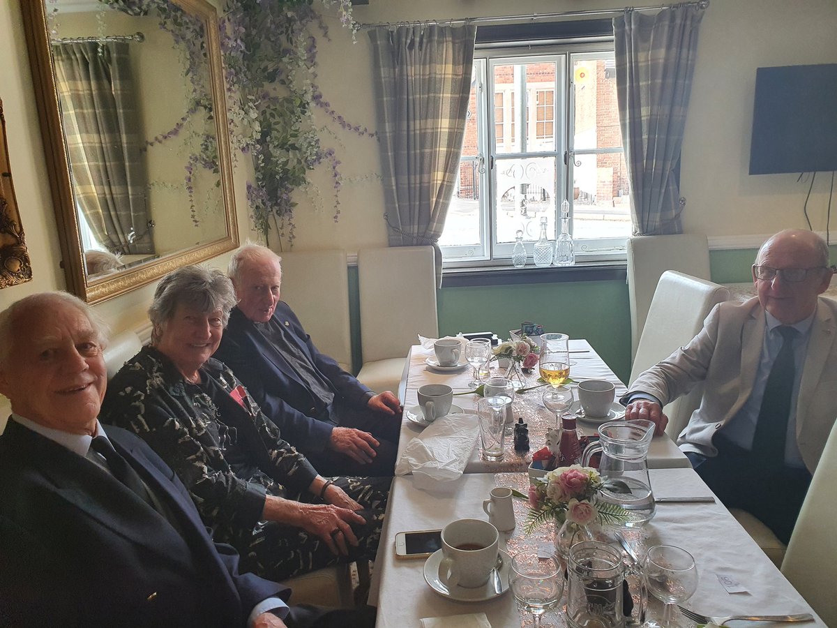 LichfieldRotary's tweet photo. 'Rotary and peace the world over' https://t.co/u7n6lQ63Kh