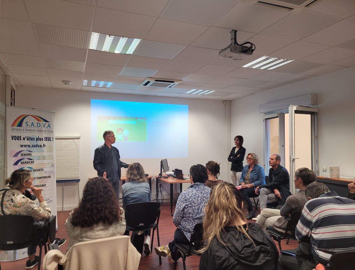 TISSERANDMASSAR's tweet photo. [#Soin #Accompagnement] Présentation de la #formation 1ères compétences de l’Aide à domicile avec #ADMR @EspaceetVie #SADVA
Déjà 5⃣personnes intéressées par1⃣immersion en entreprise avant formation👍
Pourquoi pas vous ⁉️ Il reste des places⤵️
📩dthautesavoie.74063@pole-emploi.fr https://t.co/bXU38T7lU7