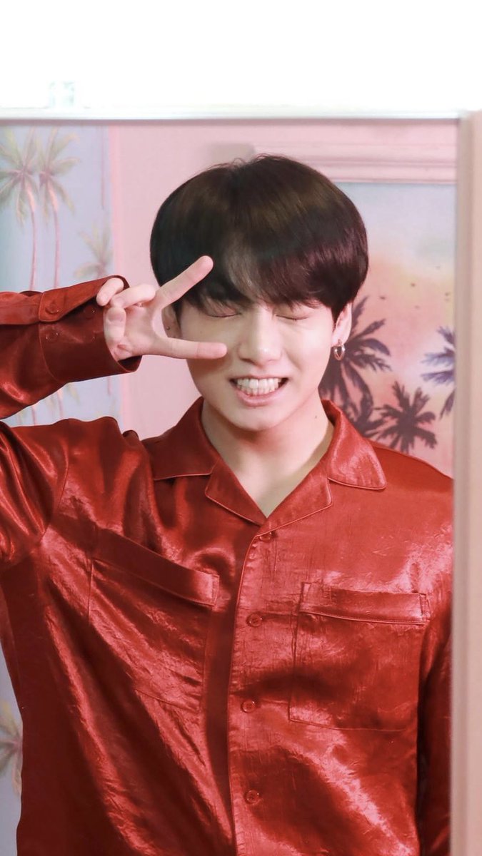 BTS ジョングクのスマホの壁紙写真を作りました！！ 秋バージョンです