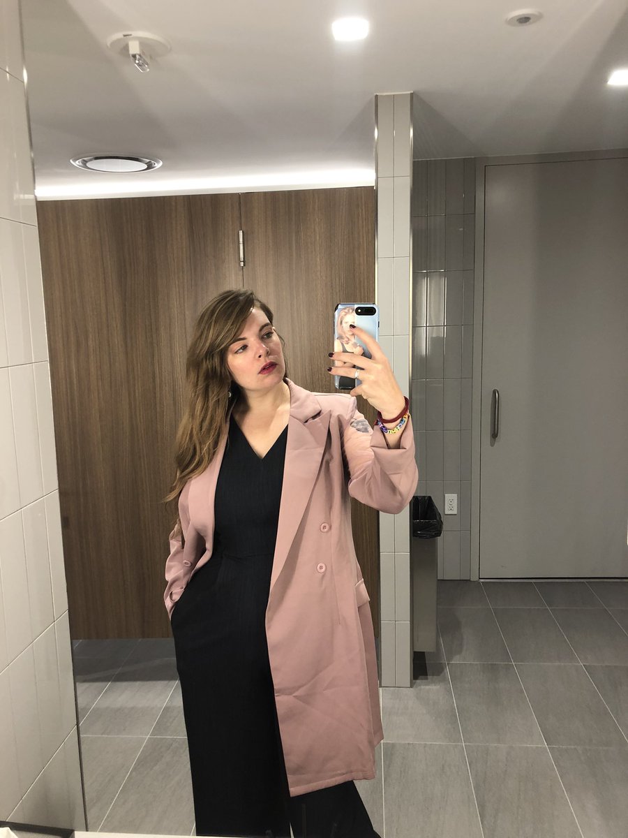 theevilleaper's tweet photo. in love with this blazer’s sheer arm window to show off my new tattoo #officedrip #officeootd #ootd #grandarmy https://t.co/6TEDKNRywW