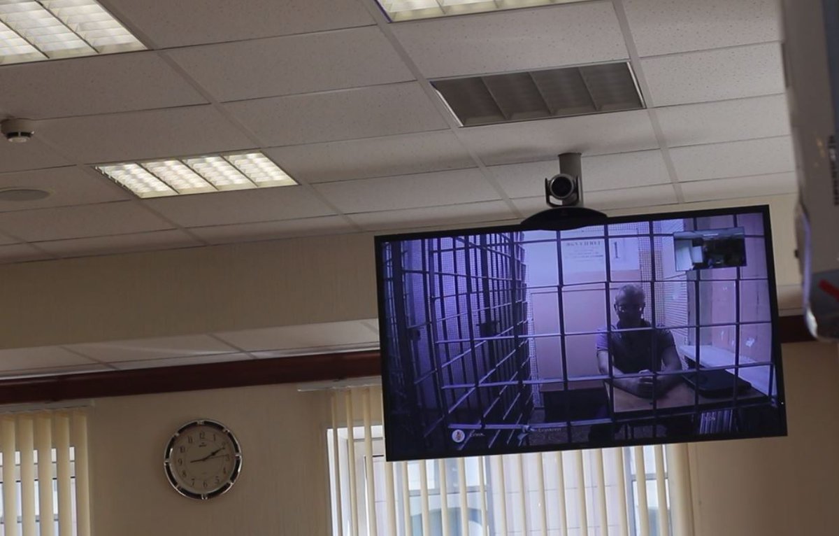 Ивану Белозерцеву продлили срок заключения под стражей до 20 декабря #пенза #новости
vk.cc/cgB6ro