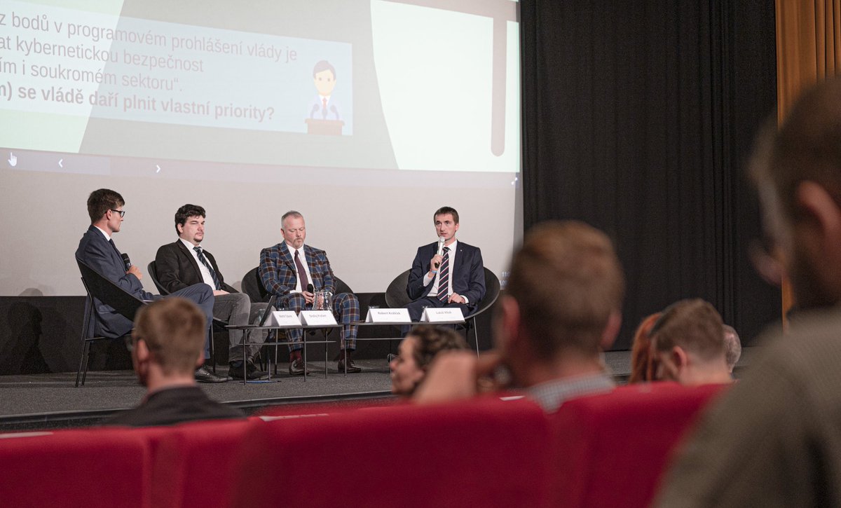NUKIB_CZ's tweet photo. Výzvy v kybernetické bezpečnosti, problematika financování v této oblasti, možné legislativní změny.

I to byla témata pro poslance @snemovna @psprobertkrali1, @ondrej_profant a @VlcekSTAN během kulatého stolu v rámci třetího dne konference CyberCon 2022.

#CyberCon #NÚKIB #kyber https://t.co/4TFjVTepfa