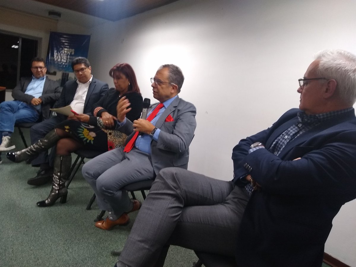 Andrenoelroth1's tweet image. Excelente inicio para el observatorio de la administración pública ayer en la unal. Gracias a los y las expositores y participantes por el compromiso