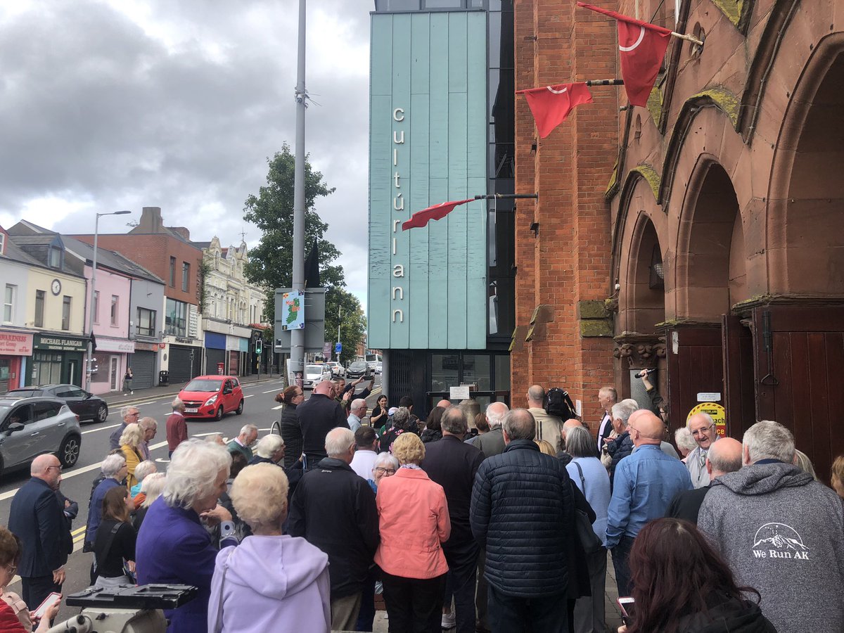 ForbairtFeirste (@ffeirste) on Twitter photo Clog athchoirithe an Bhealaigh Leathán a fuaimiú arais ag Cultúrlann inniu.
The restored Broadway Presbyterian Church rings again from <a href="/Culturlann/">An Chultúrlann</a> celebrating 130 of history. Clog athchoirithe an Bhealaigh Leathán a fuaimiú arais ag Cultúrlann inniu.
The restored Broadway Presbyterian Church rings again from <a href="/Culturlann/">An Chultúrlann</a> celebrating 130 of history.