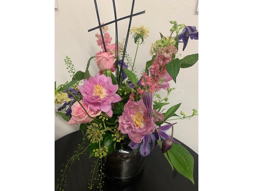 Thank you to all our budding florists who came to our Fizz &amp; Flowers event as part of the Nene Valley Festival! 

And a special thank you to Claire at <a href="/florryflorals/">florry - floral design</a> for her fantastic workshop &amp; Mackintosh inspired floral display. 

We hope you all had a great time. 💐🥂