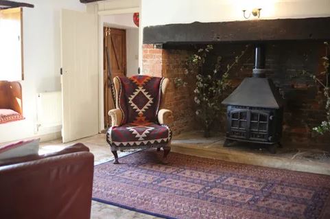 TheHolidayCots's tweet photo. North End Farm offers outstanding self-catering accommodation in Dorset. Book your memorable countryside break for September or October.
๐Sleeps 1-40
https://t.co/mPmPRvLWnj
#Chideock #Bridport #Dorset #SelfCatering #Availability #Groups #FamilyFriendly #Memorable #Countryside https://t.co/NrvsOnIu00