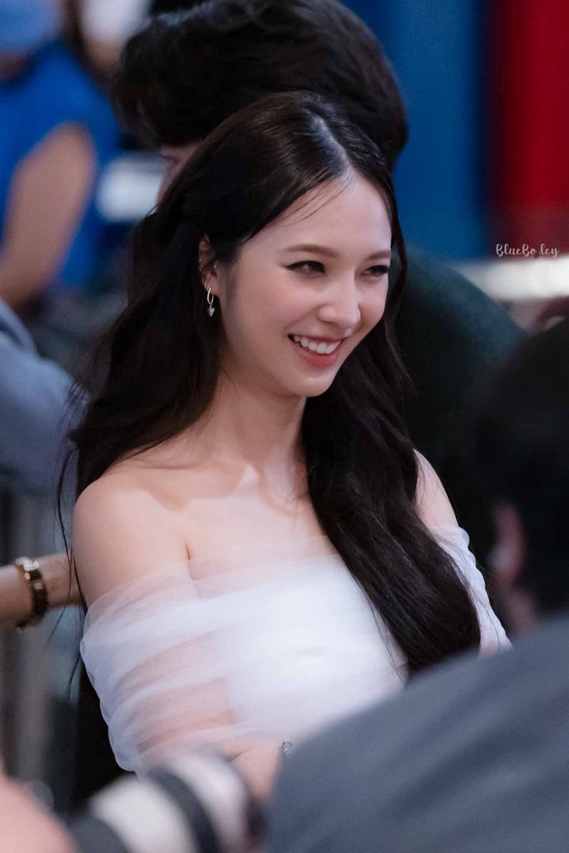 bluebosley's tweet photo. แจนนนนนนนน หนูสวยเกินไปแล้ว
🥹🥹🥹🥹

@Janhae #Janhae  #ลิขิตรักชิงบัลลังก์ https://t.co/6XGVllHflB