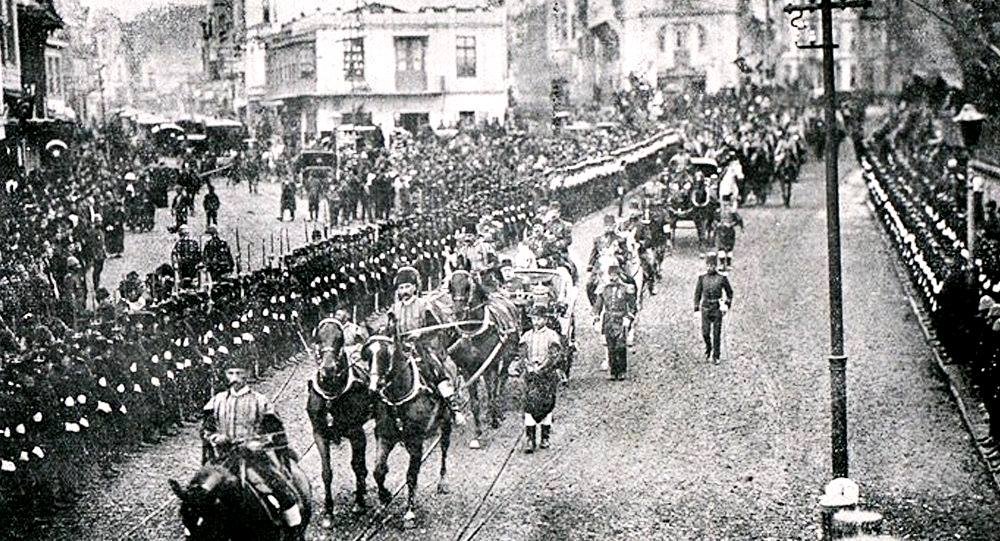 Today marks the 104th Anniversary of liberation of #Baku, capital of #Azerbaijan from occupation. Remembering all our Martyrs who live in our hearts forever w/the deepest respect & gratitude on this day. Bütün Şəhidlərimizin əziz xatirəsini dərin hörmət & minnətdarlıqla anırıq.