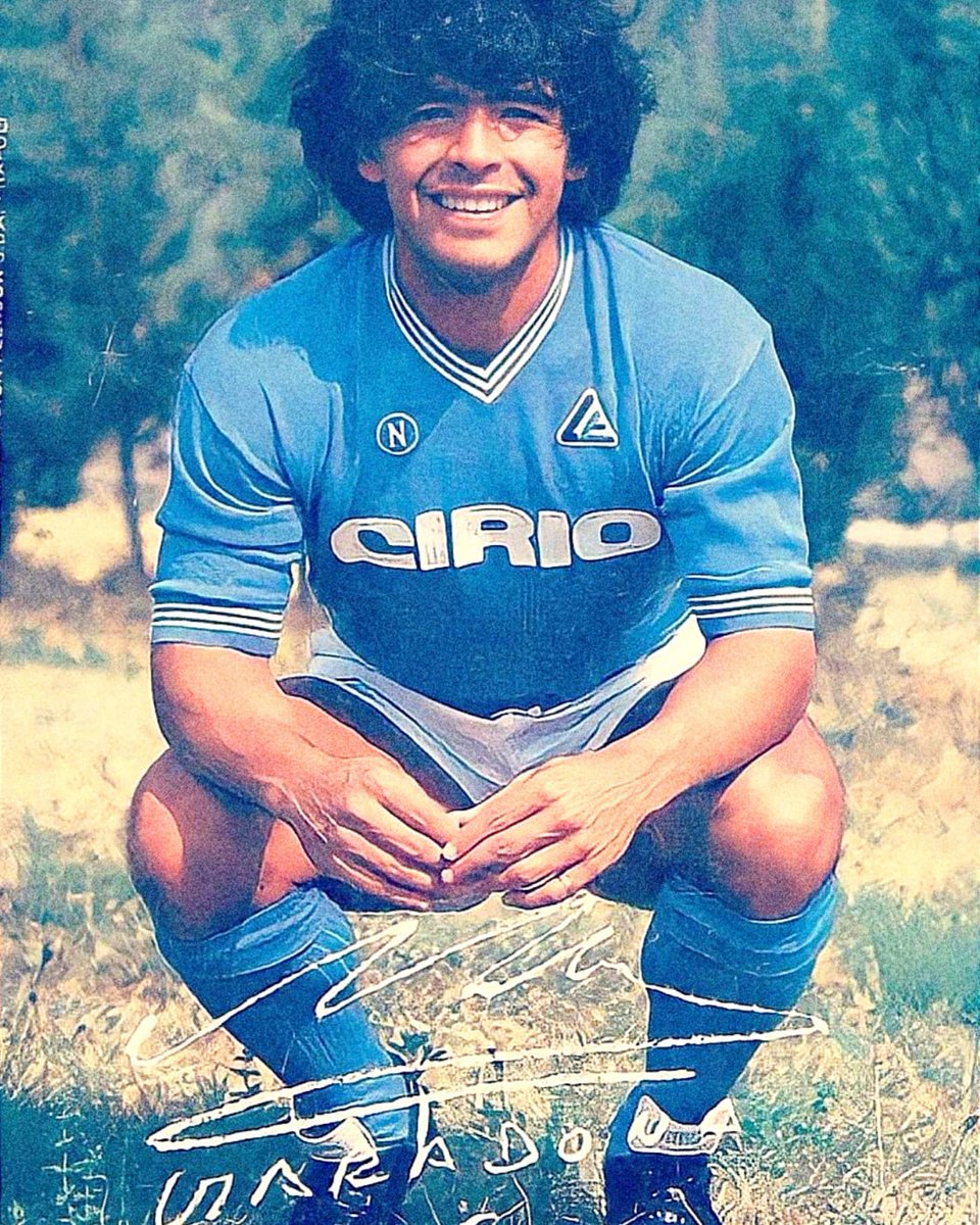 Samuraihardxxx's tweet photo. VIVA MARADONA SEMPRE ✌🏻🔟🇦🇷⚽💙!!! 
#Maradona #vivad10s #ForzaNapoliSempre #chiamanondimentica https://t.co/uoytp3vBDo