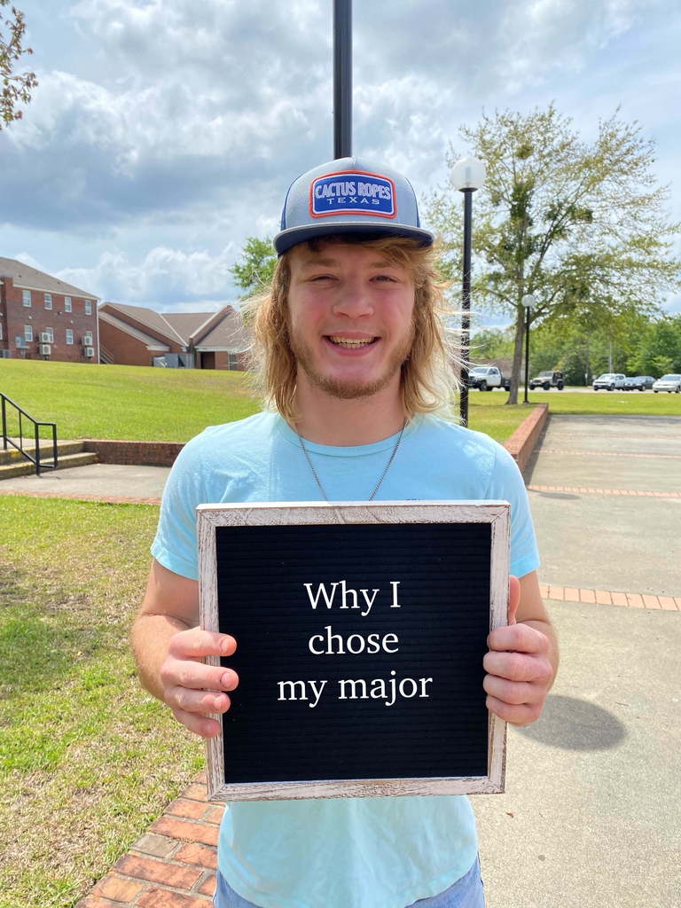 BrewtonParker's tweet photo. This is Levi Bishop, a sophomore majoring in Criminal Justice. With his degree, he wants to be able to gain a better understanding of conservation and public safety laws. After graduation, Levi will pursue his dream of becoming a Game Warden. #mybpc #studentstories #baronnation https://t.co/dvT3toHM5z