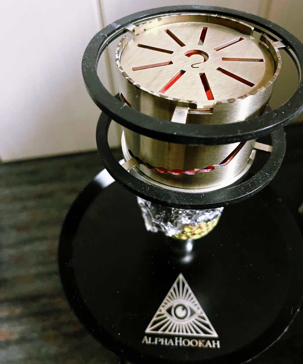 shisha_yuki117's tweet photo. Steamulationが最高過ぎるのでしばらくお家シーシャ極めそう。HMSは使えば使うほど味が出る、という点も非常に良いですね。
#Steamulation #シーシャ https://t.co/WTzqUzwfQI