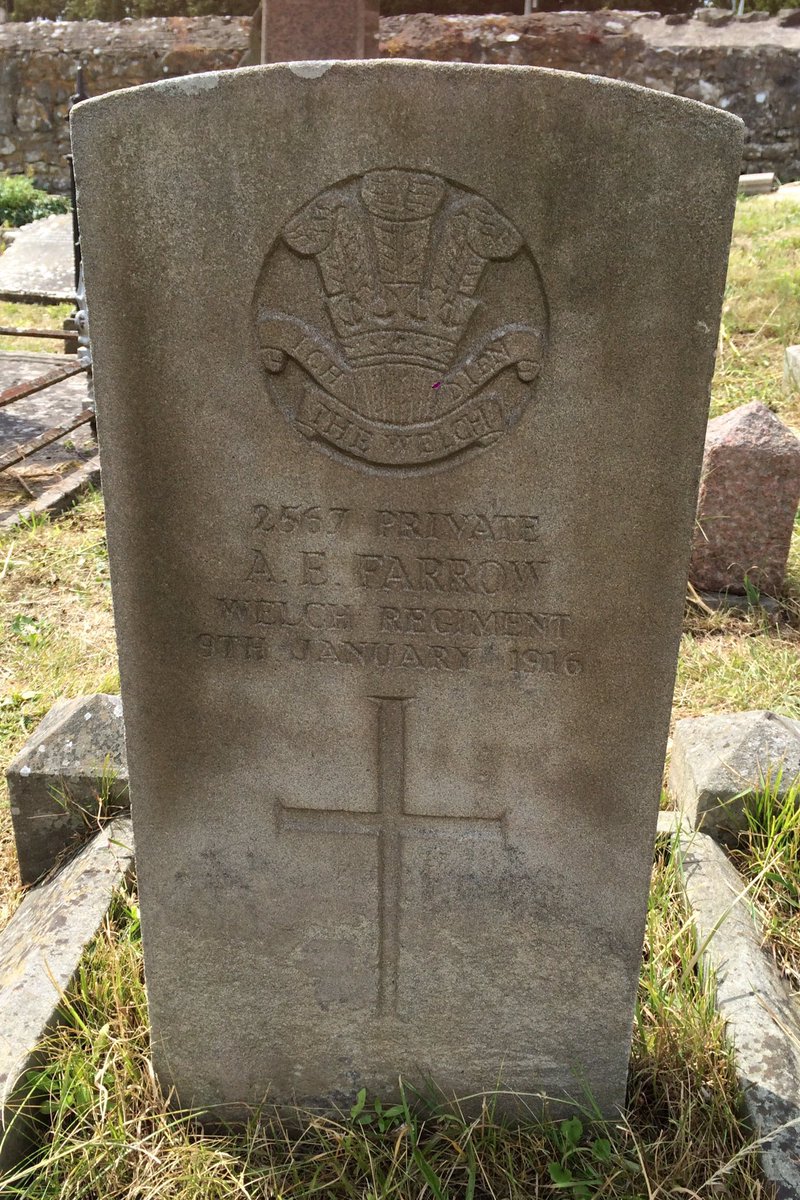 albymarch_alan's tweet image. Newton Nottage (St. John The Baptist) Churchyard #Wales @CWGC
A.E.Farrow #WelchRegiment
J.N.Lewis #WAAF
R.Thomas #GlamorganYeomanry
J.Campbell #CameronHighlanders