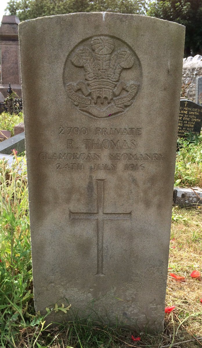 albymarch_alan's tweet image. Newton Nottage (St. John The Baptist) Churchyard #Wales @CWGC
A.E.Farrow #WelchRegiment
J.N.Lewis #WAAF
R.Thomas #GlamorganYeomanry
J.Campbell #CameronHighlanders