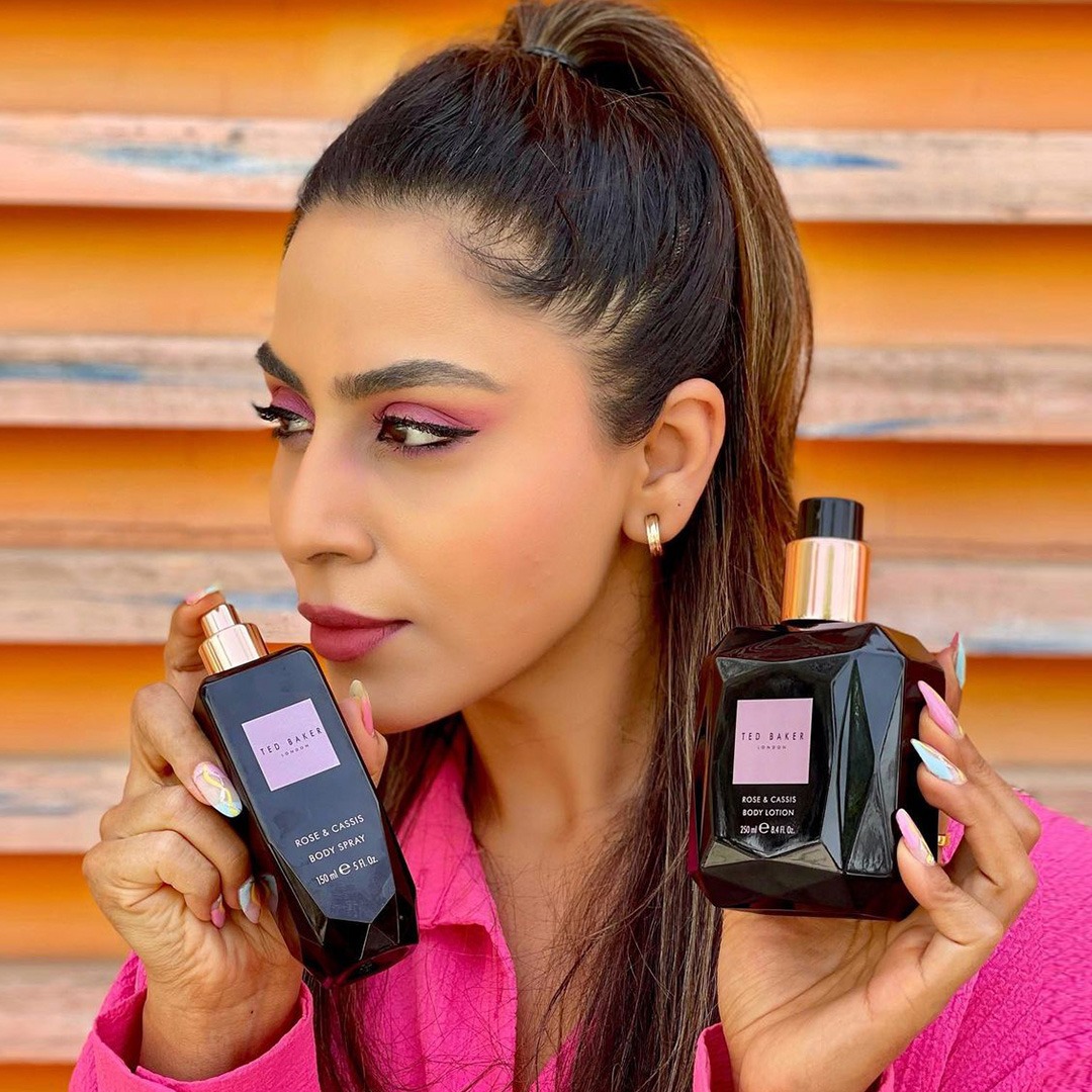 lulumallfuj's tweet photo. Raspberry &amp; Orange Blossom, Violet &amp; Bergamot ,or maybe Rose &amp; Cassis? 💗

Which of Ted's new Fusion collection are you excited to try?⁣ #BootsPharmacy

#LuLuMallFujairah #MyFujairah #bootsme #selfcare #metime https://t.co/86cj5uMC0I