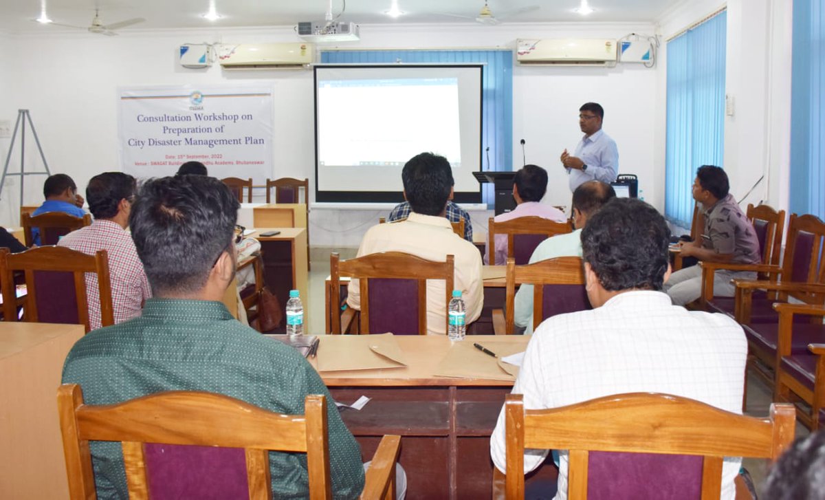osdmaodisha's tweet photo. #disastermanagement #disasterpreparedness #disastermanagementplan
Stakeholder consultation organized by @osdmaodisha  on 15 Sep 2022 on preparation of City Disaster Management Plan with participation of officials of @HUDgov  department. https://t.co/B86Uq1E0mk