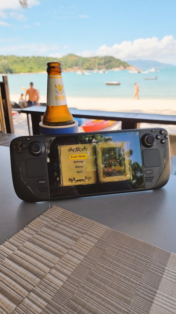 Fine way to kick of the relaxing on the beach tonight, cold beer and a new playthrough of <a href="/OddBugStudio/">OddBugStudio 🐀🐁</a> fantastic Tails of Iron 👍🏾

If anyone hasn't played it yet, I highly recommend this gem of a game
