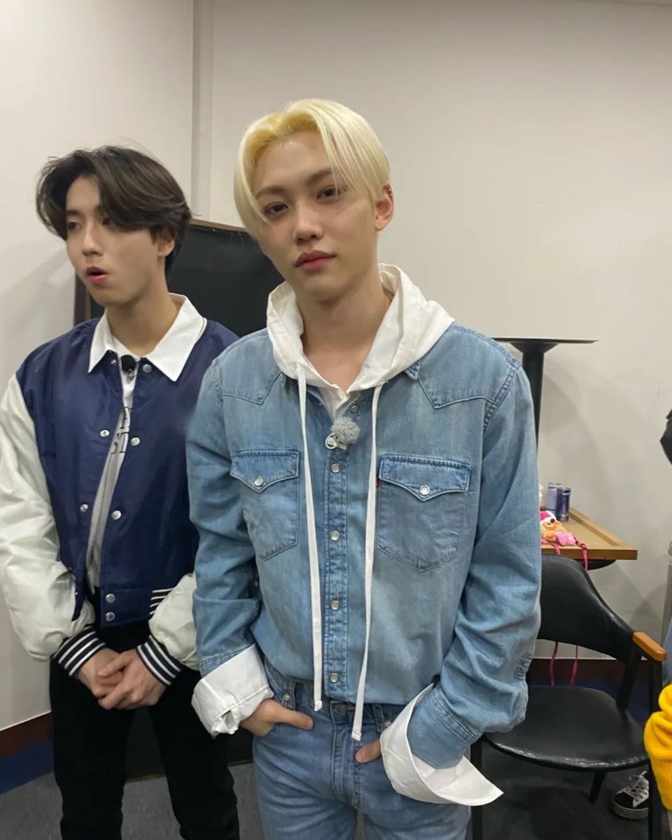 어쩜 하나갇이 생기가사라진외노자mood일수가 ㅋㅋ
..이상    photo by 이민호