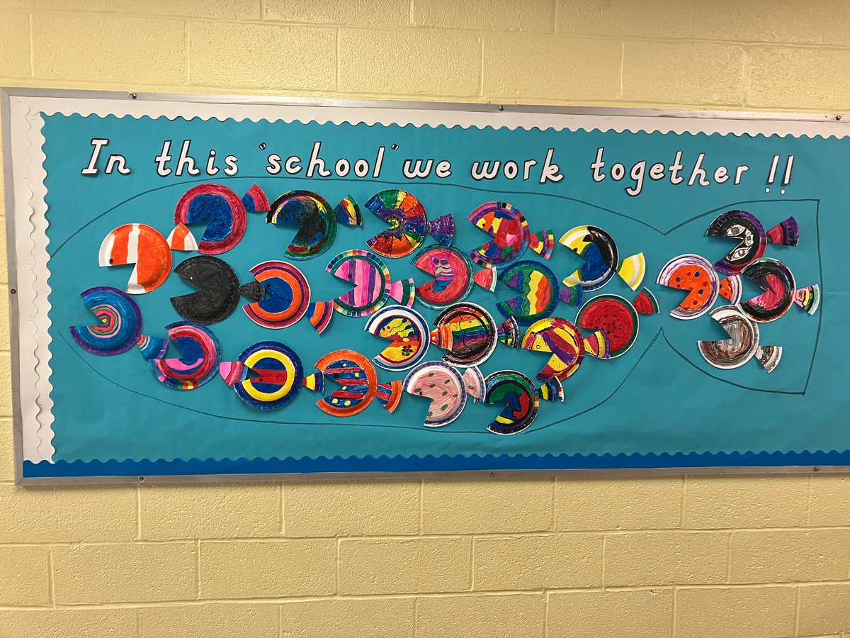 MrTurretTeaches's tweet photo. We read Swimmy by Leo Lionni and talked about the importance of teamwork. https://t.co/BsZ8M7YDEM