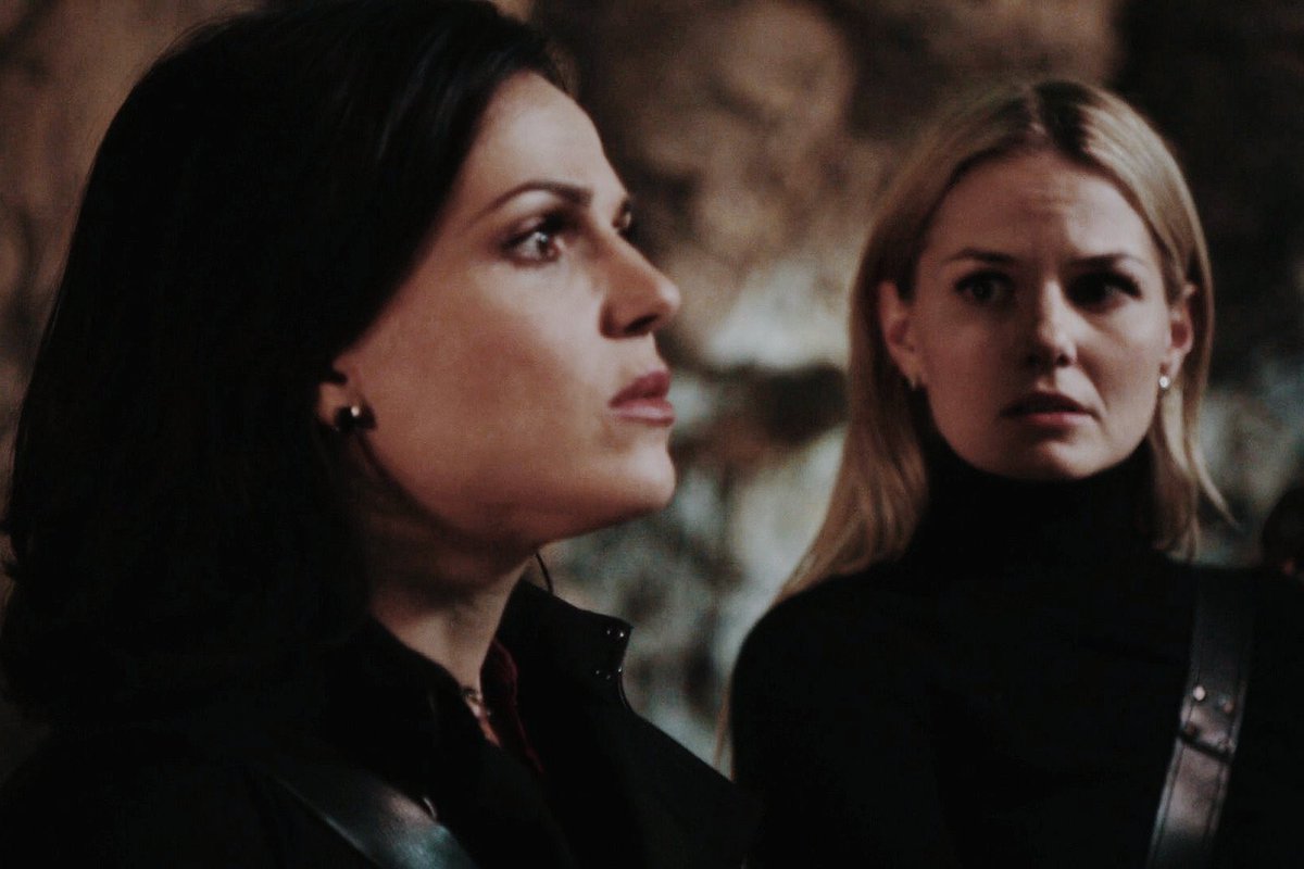 Why they gotta look at each other like that but refuse to admit their feeling????