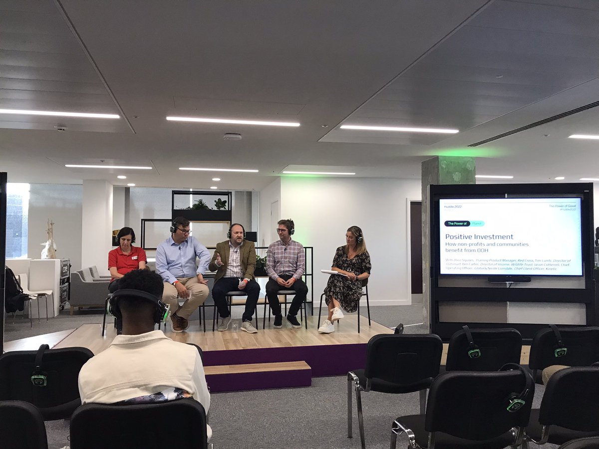 kineticwwUK's tweet photo. And they’re off! Our panel, discussing the benefits of brand investment into #OOH to non-profits and communities, is on Level 7 at @mindshare_uk’s #Huddle2022 #OOHWorks #RealWorldResponsibility https://t.co/imoku1EyOD