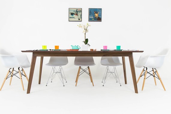 moderncre8ve's tweet image. Scandinavian modern Table | Handmade Furniture etsy.me/3HC9jQs #danishmodern #moderndiningtable #walnutdiningtable #midcenturytable @etsymktgtool