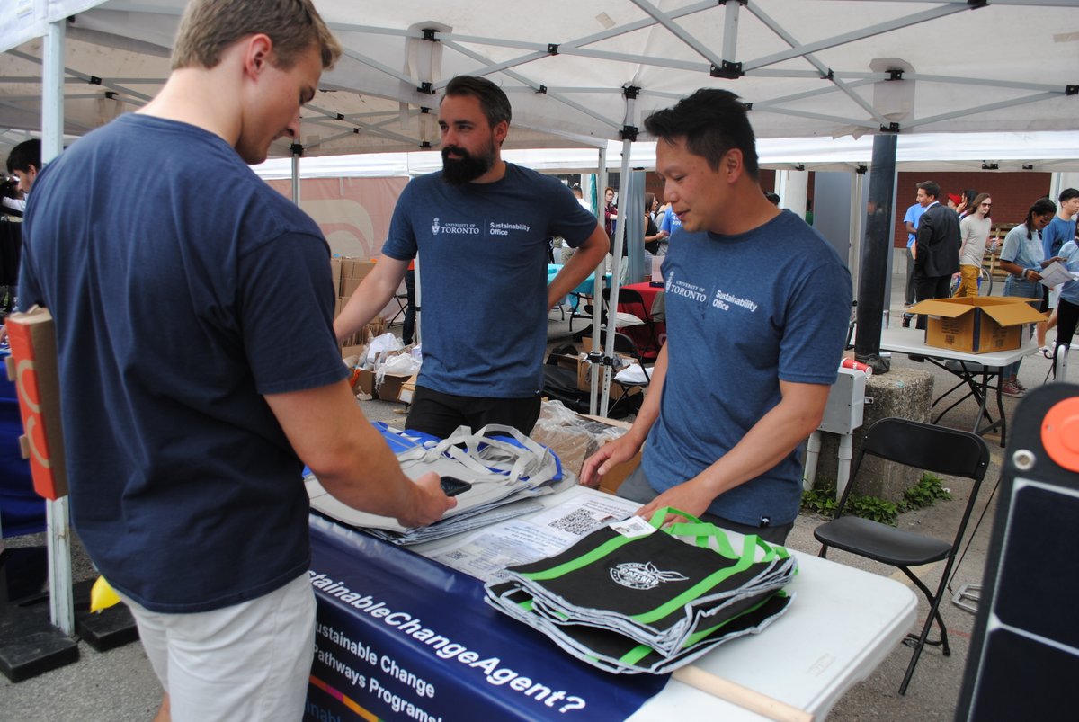 Orientation 2022 was a success at <a href="/UofT/">University of Toronto</a>. We had such a  great time working with the @uoftceccs challenging students to think about how they will become a sustainable change agent in the community.