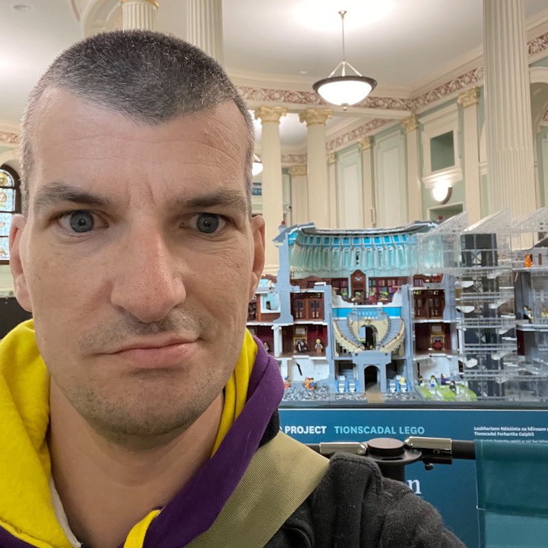 HIVBlogger's tweet photo. Quite the Lego library! @NLIreland #LegoProject #TionscadalLego https://t.co/lqjWmVuPsk https://t.co/6WWR1GAgfn
