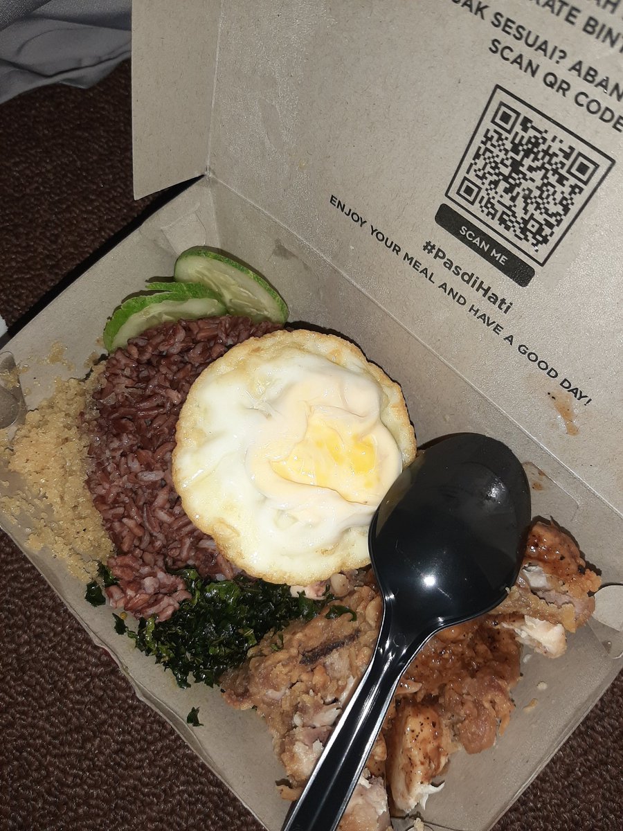 isfabeles's tweet photo. @FOODFESS2 ayam bang dava slalu di hatiQ https://t.co/lze9dZyjf3