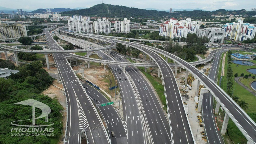 PetraJayaMP's tweet photo. Saya mengumumkan tol diberikan secara percuma selama sebulan, bermula jam 12 tengahari, 16 September 2022, sempena pelancaran Fasa Pertama Pembukaan Lebuhraya Bertingkat Sungai Besi-Ulu Kelang (SUKE) . Moga memanfaatkan #KeluargaMalaysia https://t.co/0XSfgBqo3j