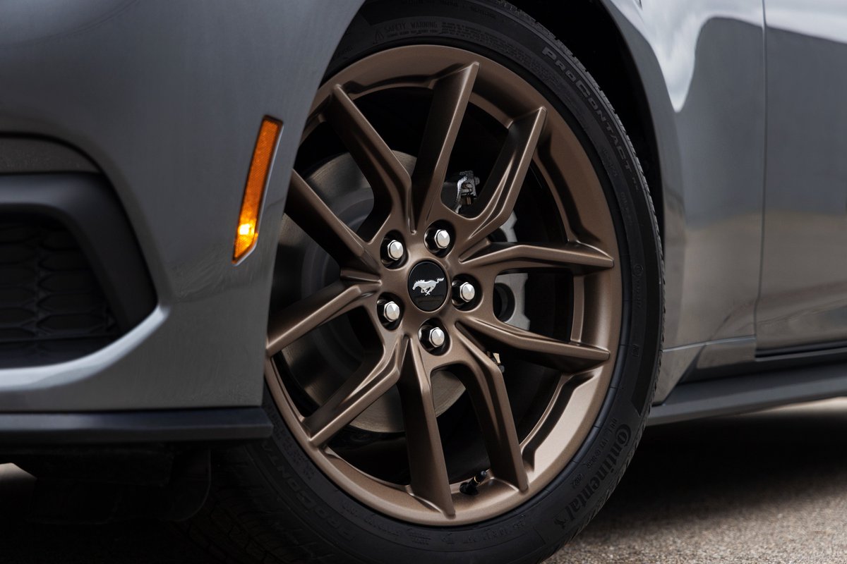 jimfarley98's tweet photo. Nearly 60 years after its debut...this is the all-new 7th generation @FordMustang and Mustang GT. Whether manual or automatic, EcoBoost or V8, the Mustang has been reimagined for a new driving experience. https://t.co/VpvY1qU9hu