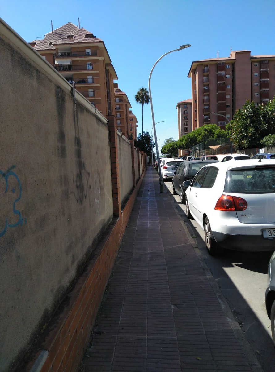 pscvilassarmar's tweet photo. Imatges que fan por. 😨
L'estat de #fanals i d'#arbres del municipi mostren una falta important de #manteniment. https://t.co/axDVUIX1ne