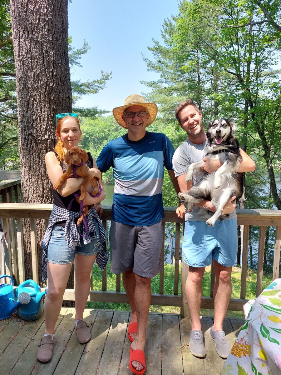 Damonjdd1's tweet image. Are you an FRCPC EM trainee or FRCPC/CCFP-EM recent grad who is interested in a career in medical education? If so, we @queensem have a 1-yr med.ed. fellowship that might be right for you. We are now accepting applications for July 2023. @caepresidents emergencymed.queensu.ca/academics/fell…