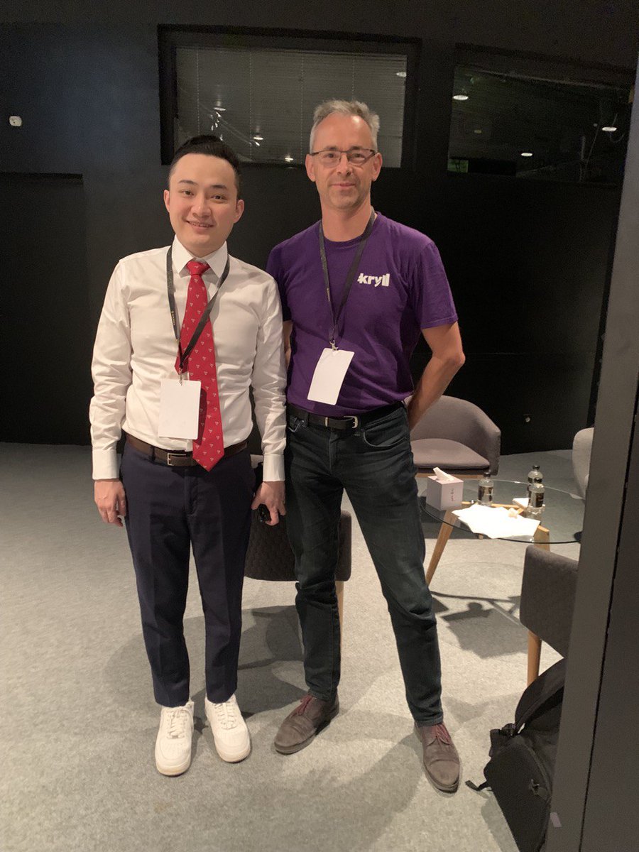 kryll_io's tweet photo. The @Binance #BinanceBlockchainWeek is an opportunity to discuss with the great crypto builders such as H.E @justinsuntron. Together, let's build the crypto ecosystem of tomorrow. So much positive energy here in #Paris https://t.co/BDV4JAX0gp