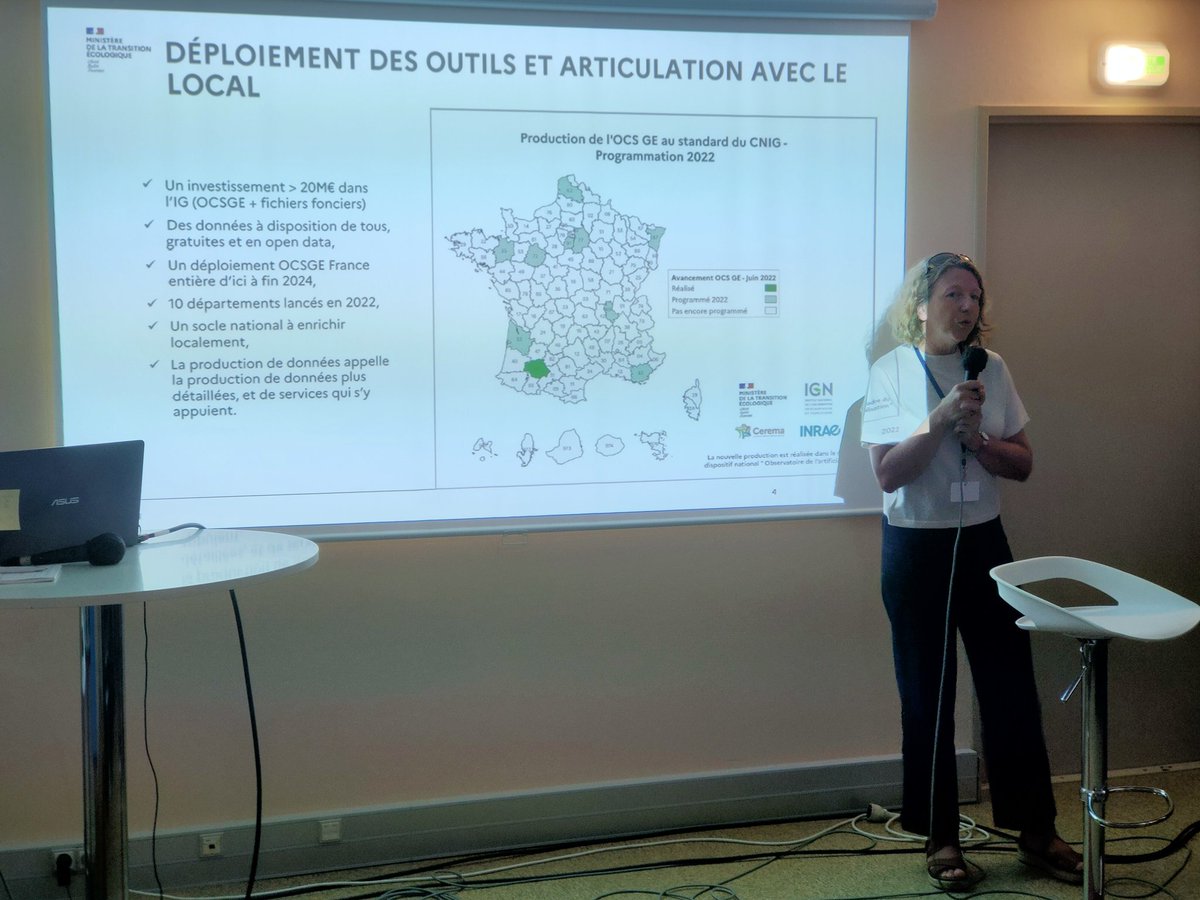 DataGrandEst's tweet photo. Marie Christine Schott a eu l'occasion de parler de l’#OCSGE2 lors de l’atelier #GeoDataDays «Coordination territoriale: de l'occupation du sol à grande échelle à la géoprospective» @afigeo_asso_fr @CRIGEPACA @CNIG_France @PlateformePIGMA @IDG_OPenIG #MTECT @GeographrR https://t.co/tT3oOl1JF6