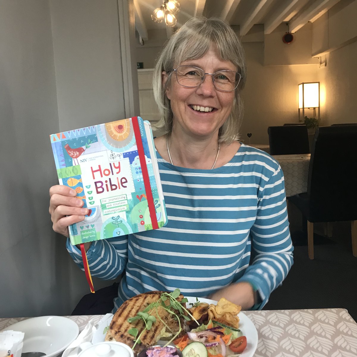 JacGraceArt1's tweet photo. Just back from a lovely lunch out to celebrate launch day...my illustrated NIV Bible for journalling and creative contemplation is out TODAY! #accidentallydressedtomatchthecover #imveryexcied @HodderFaith #nivbible #journallingbible #launchday #hodderfaith https://t.co/gwqOYzOaXP