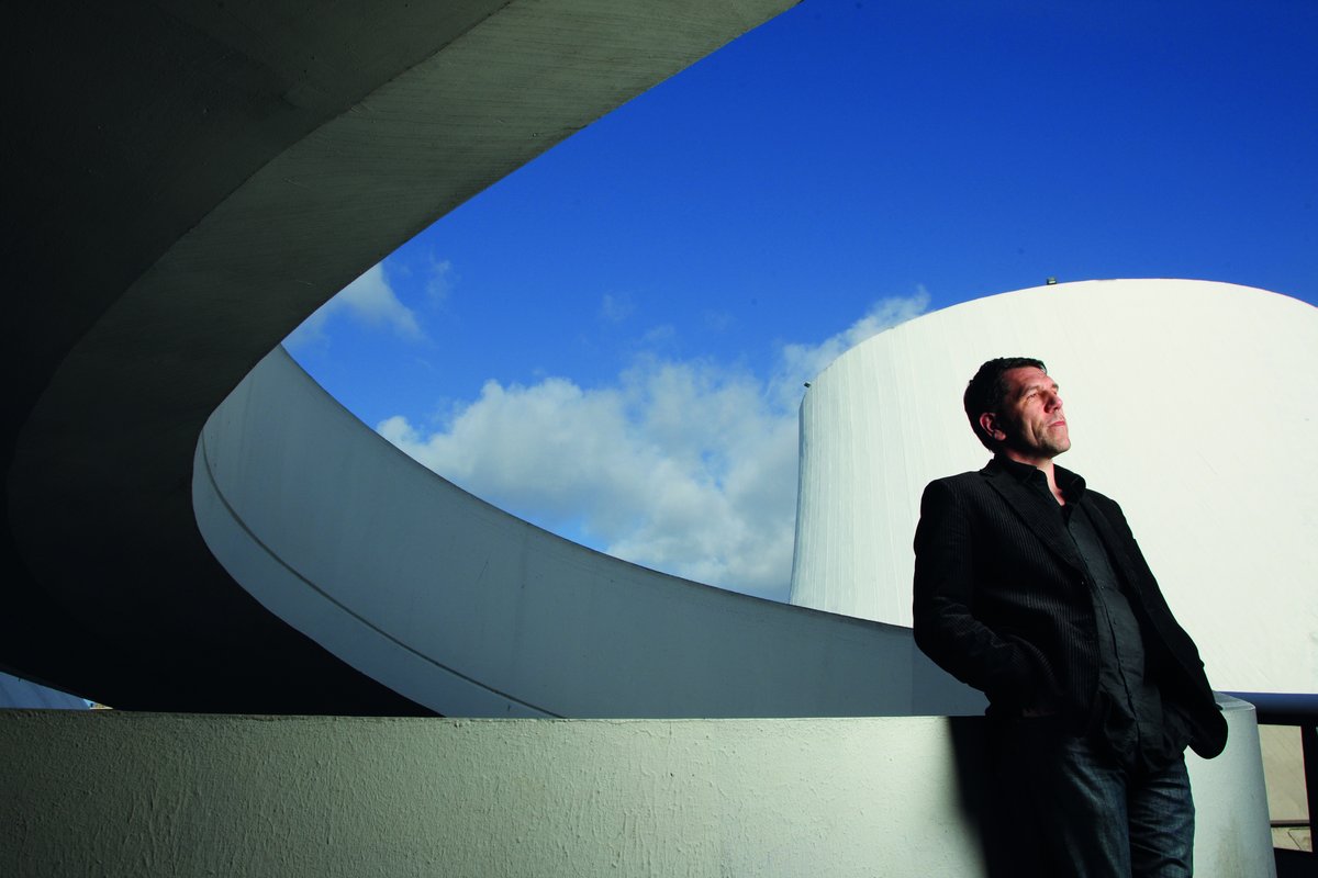 [ LIVRE D’OR]

La disparition de Jean-François Driant, ancien directeur du Volcan, a suscité une vive émotion depuis vendredi.
Un livre d’or est à disposition dans le hall du Volcan, disponible sur les horaires d’ouverture et le week-end des Journées Européennes du Patrimoine.