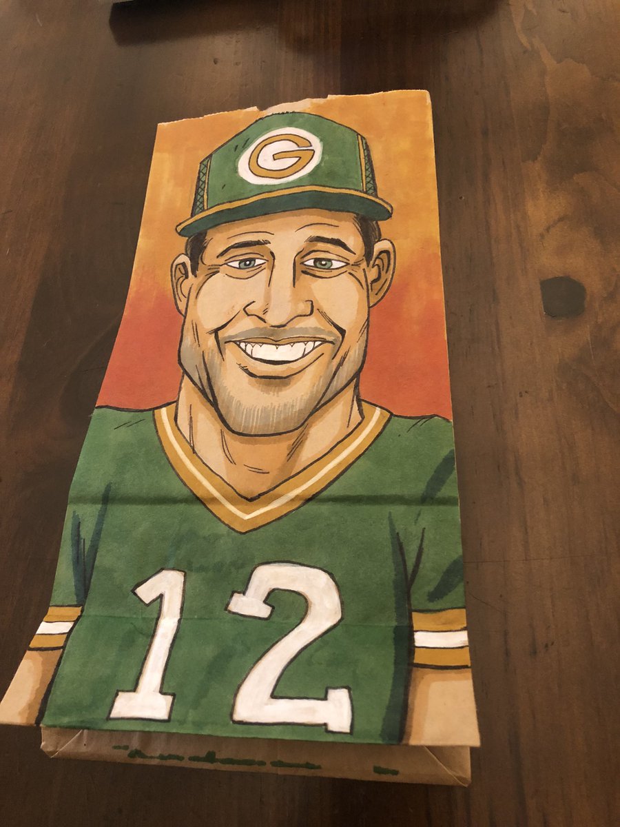 PbutterJustice's tweet photo. Maybe week one didn’t quite go the way Packer fans hoped. But it’s a long season. Millie asked for a Packers lunch bag, so she’s going to be the proud Packer fan bringing an Aaron Rodgers lunch bag to her Minnesota elementary school today. https://t.co/KvKHj6y2KR