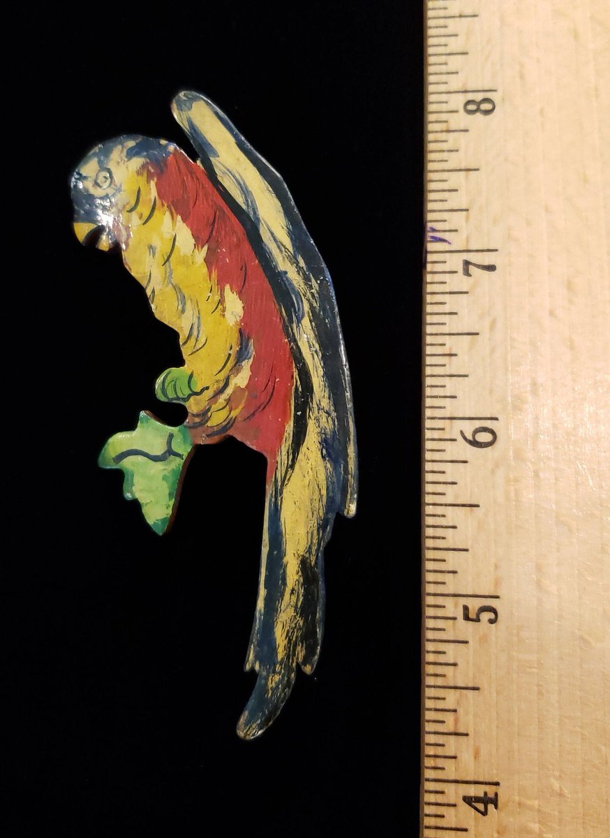 atticesoterica's tweet photo. Vintage Unsigned Hand Painted Parrot Pin https://t.co/aOiIs5a2ae #AtticEsoterica #Collectibles #Curios #BestOffer #Etsy #Antiques #Vintage #BirdPin https://t.co/Wmi7oXyEvp
