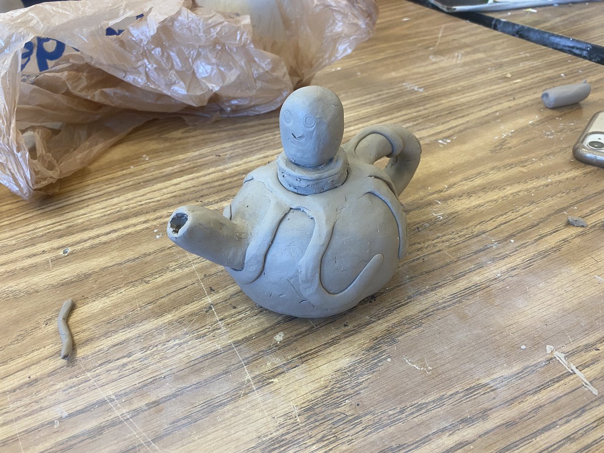3d_mhs's tweet photo. Ceramics 1 is blowing my mind with their sculpting skills. I’d like to say it’s because I’m an amazing teacher, but that’s not it. 🤩
#ceramics #teapot #sculpting #fultonartsstrong #arted @ArtsFCS @drewbowers77 @JonesBC_MHS @dpbrown99 @CaptainPainter https://t.co/KSVgZkaYAy