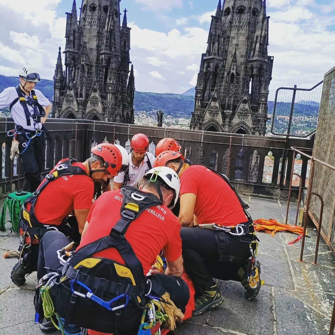 SAMU 63, SAMU63, top départ 🏪
Alors <a href="/jbbouillon/">Jean-Baptiste Bouillon</a> pas trop le vertige?