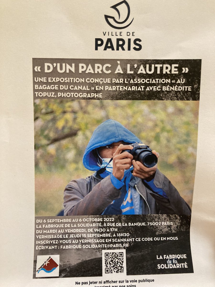 gwenaustin75019's tweet photo. #LutteContreLaGrandeExclusion #Precarite #BagageriesSolidaires #FabriqueDeLaSolidarite ravie d’avoir participé au vernissage de la merveilleuse exposition de 7 artistes photographes, bénéficiaires de la Bagagerie du Canal 👏👍👏 avec mes collègues @sevguy @cnaget et Fany, #EPS19 https://t.co/st5k8q7wuK