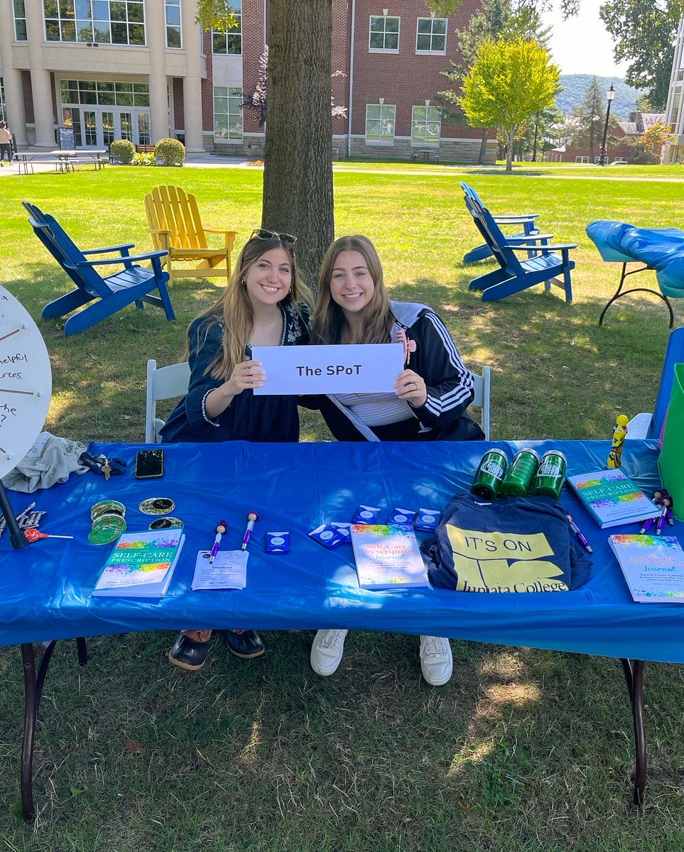 juniataspot's tweet photo. The SPoT had a marvelous time at Welcome Fest. Did you miss our table? Stop by the office to get free resources and promotional items! #wingsup #supportsurvivors https://t.co/UIjBbBI2fo