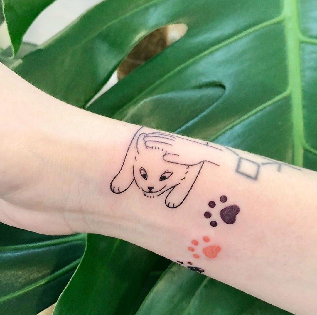 prisma21tattoo's tweet photo. Tá! Um leão no antebraço é legal, mas olha esse gato:
Crédito @buoythefishlove
#tattoo #tatuagem #tattoopets https://t.co/nRFHYM0svG