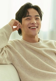 BlueSoLo_W's tweet photo. @woojinieebear Bdkdvjdbdbdb https://t.co/plqe9d9chI