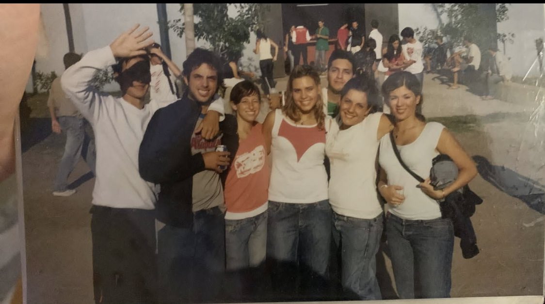 CeciMorkunas's tweet photo. #FUIALADISCOTECA @todopasa1043 Pueblo Limite - Gesell 2005 🫶🏼 https://t.co/nBLPfmCUk2