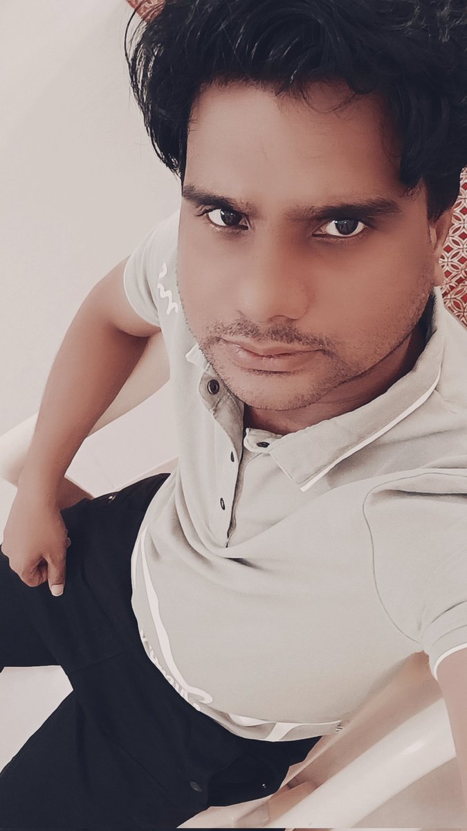 JadhaPranil's tweet photo. #NewProfilePic https://t.co/07MP5mfKhq