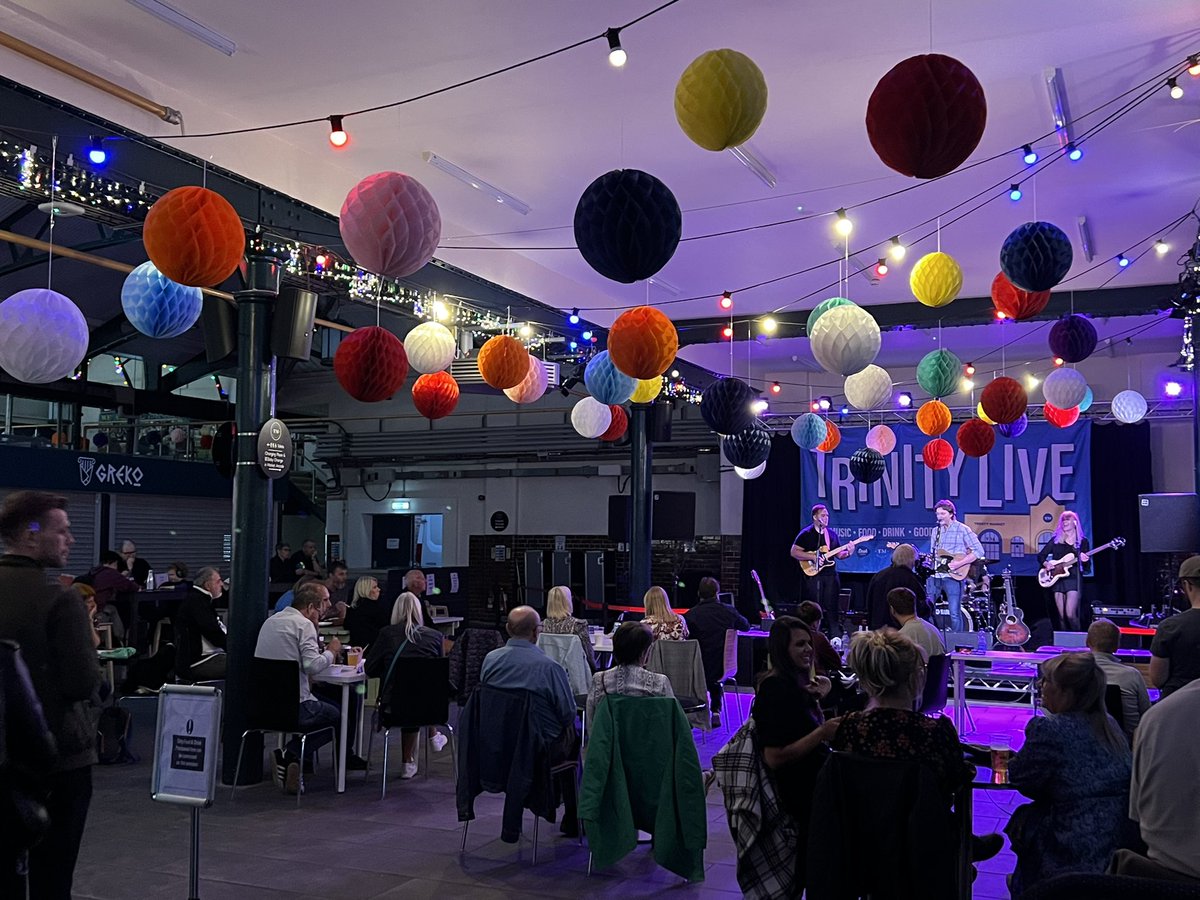 Lovely turnout for <a href="/trinitylivehull/">Trinity Live</a> at <a href="/TrinityMarket1/">Trinity Market Hull</a>
🎤 Introducing duties for <a href="/maks33onions/">Mark Page</a> 
🎶 <a href="/LoveReardonLove/">Reardon Love</a> 
🎶 <a href="/SuburbanMarshal/">Suburban Marshals</a> 
🎶 Beth Pilling #Hull