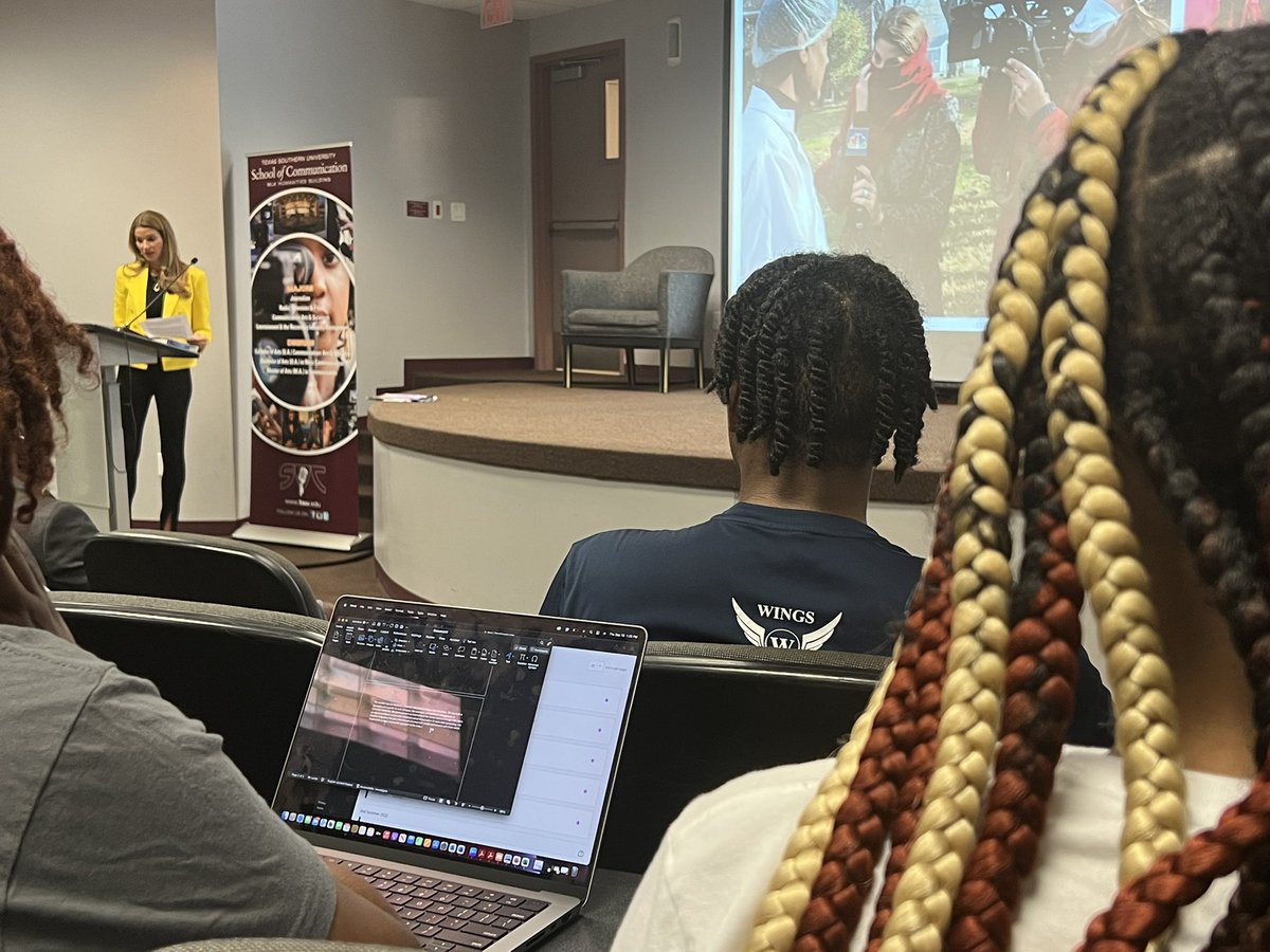 BreDobbins's tweet photo. Jen Maxfield has come to Texas Southern University to talk about her career experiences and the book inspired by them. @sswalker https://t.co/VbWJntAgU9