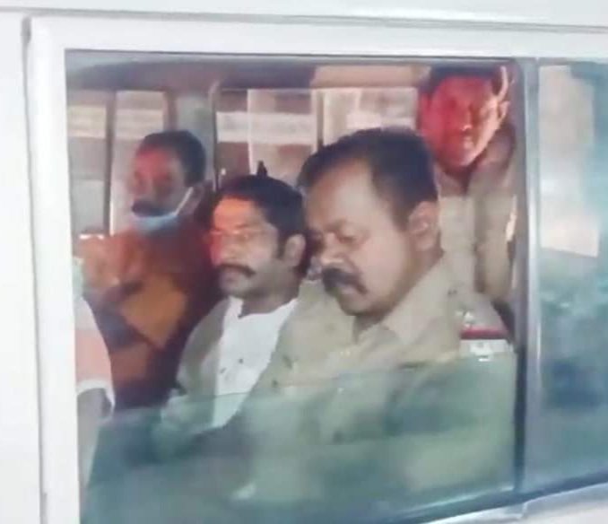 Ak_goldie14's tweet photo. #IstandWithSavukkuShankar
Come back stronger sir 💪 https://t.co/BAizN4vZ8M