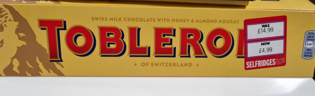 paulmc13's tweet image. The bigggg man @jmcginn7 on yersell,time for a goal tomorrow vs Queen of the South(ampton) celebrate with a limited edition Toblero #triangularchocolate #scottishchucknorris